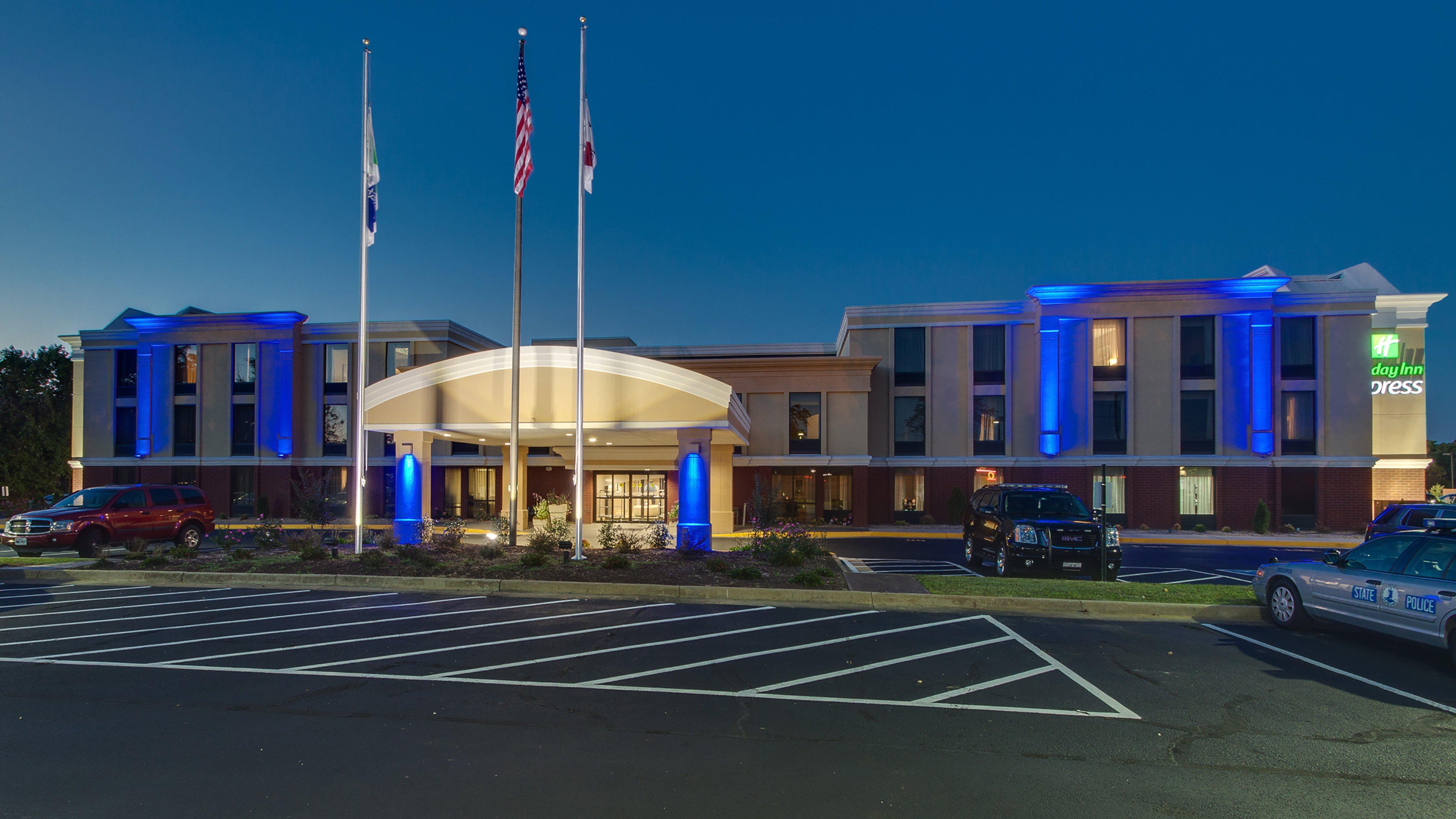 Holiday Inn Express Hotel & Suites Midlothian Turnpike By Ihg North Chesterfield Exterior photo
