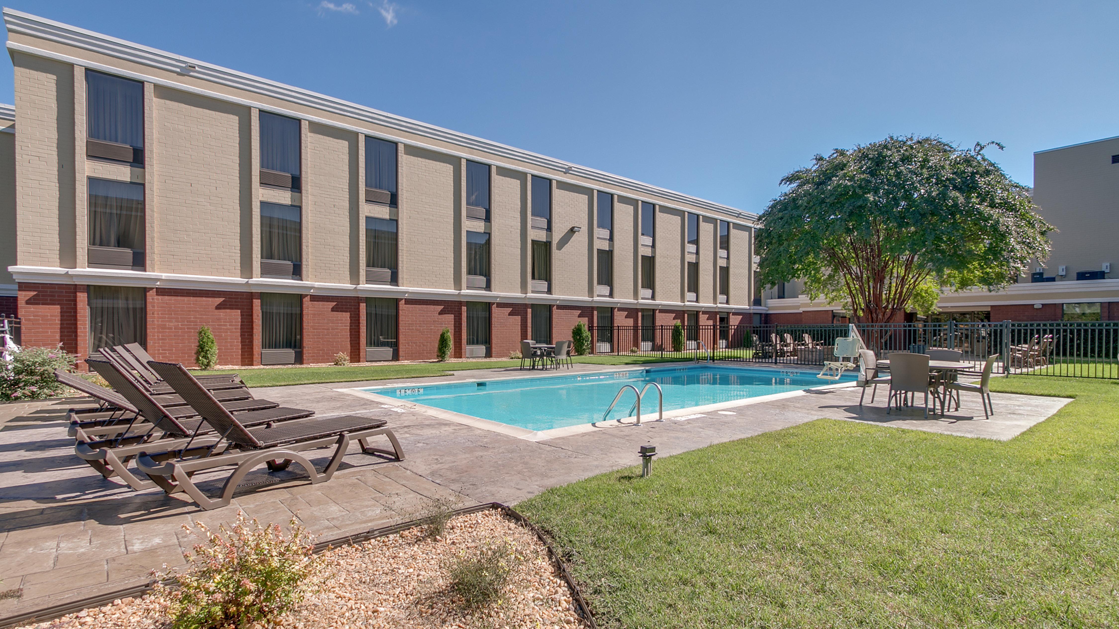 Holiday Inn Express Hotel & Suites Midlothian Turnpike By Ihg North Chesterfield Exterior photo